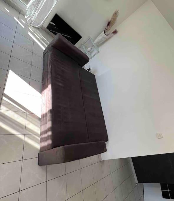 Tres Bel Appartement Entre Paris Et Disneyland Lognes Dış mekan fotoğraf
